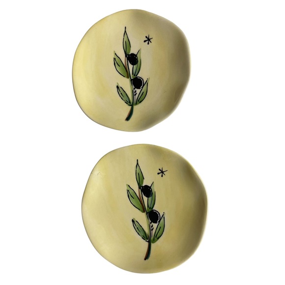 Julia Junkin | Yellow Olive Branch Appetizer Plates - Picture 3 of 4